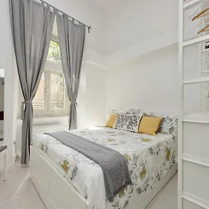 Castro Pretorio Suite: Retreat Near Termini Rome