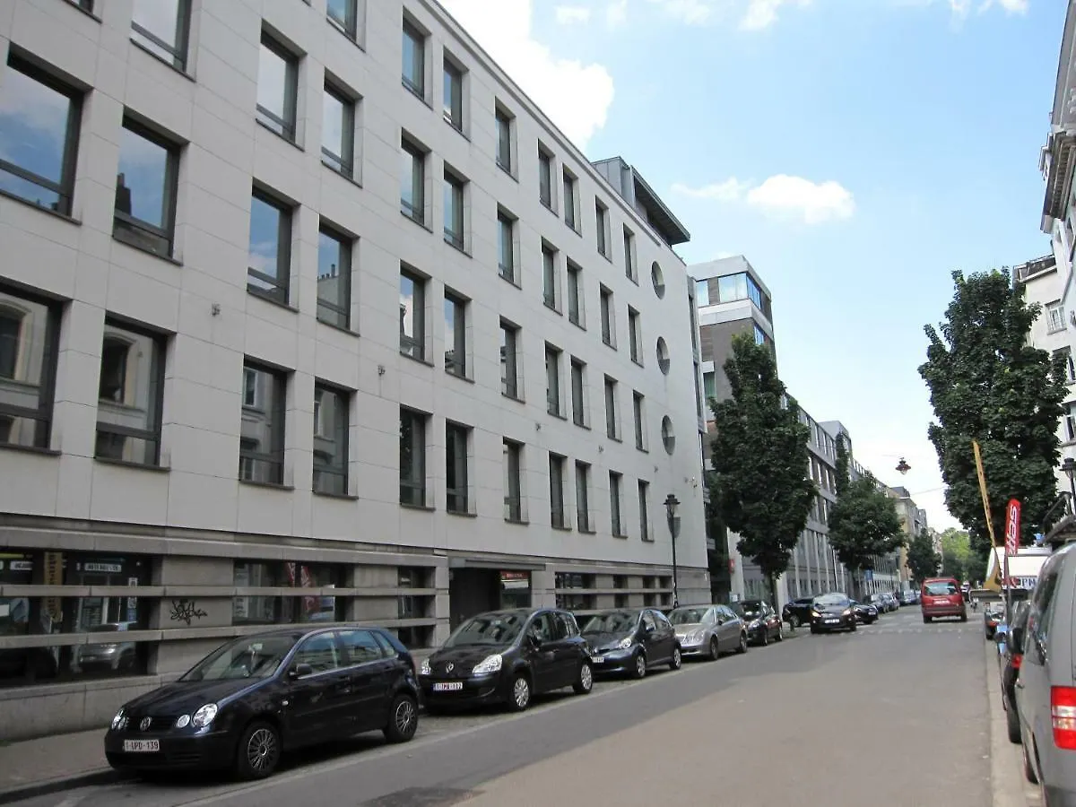 Modern Apartment First Floor Brüssel